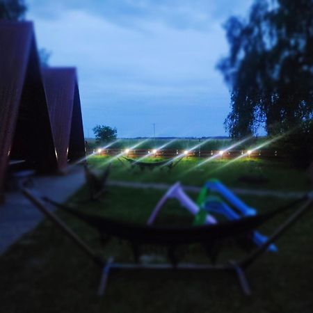 Domki Nad Stara Rega Мжежино Экстерьер фото